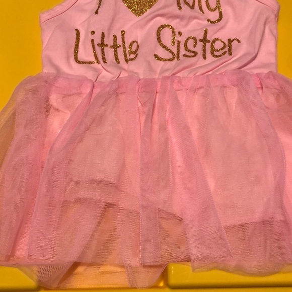 Matching Sets - Picture 4 of 6